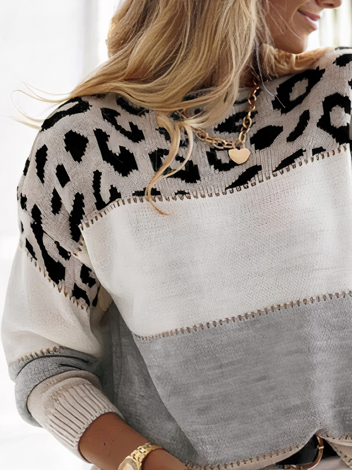 Zina™ - Leopard Print Sweater